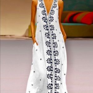 White and Navy Blue Leaf Pattern Maxi Dress
